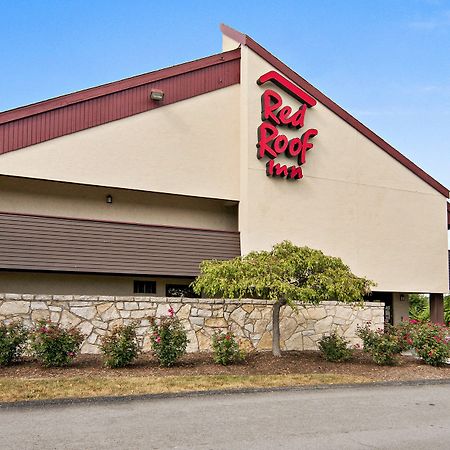 Red Roof Inn Fairmont Exterior photo